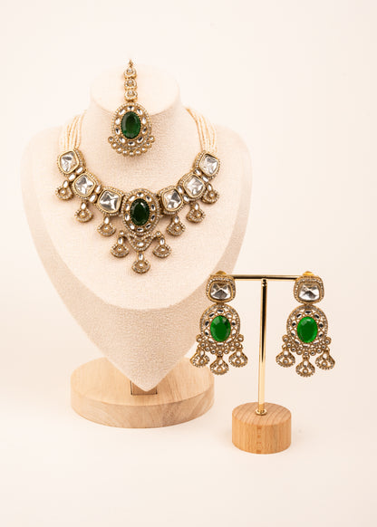 Premium Kundan Necklace Set