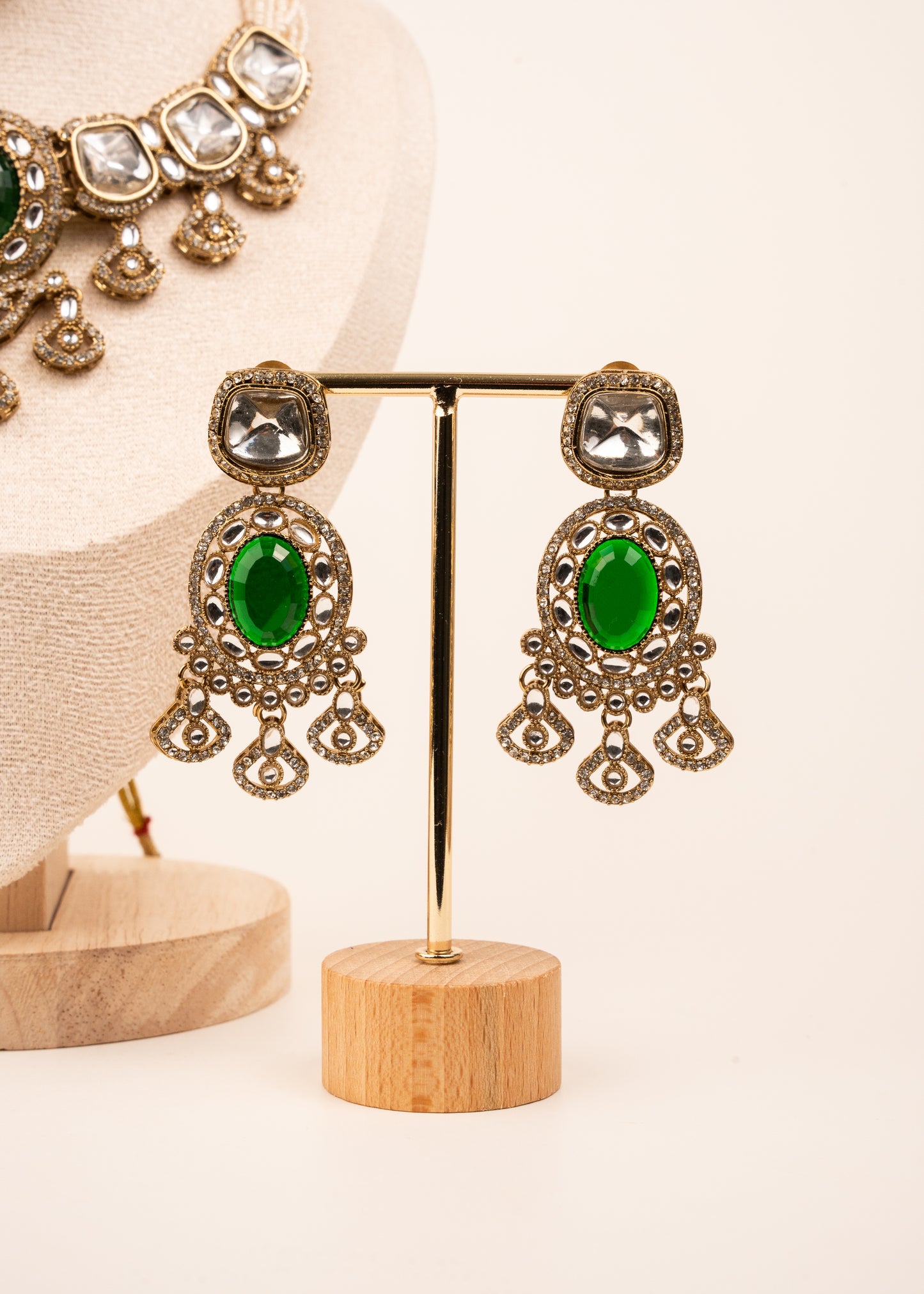 Premium Kundan Necklace Set