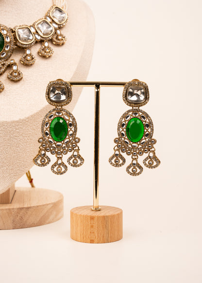 Premium Kundan Necklace Set