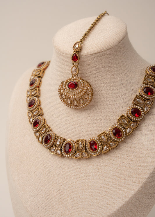 Maroon Glow Necklace Set