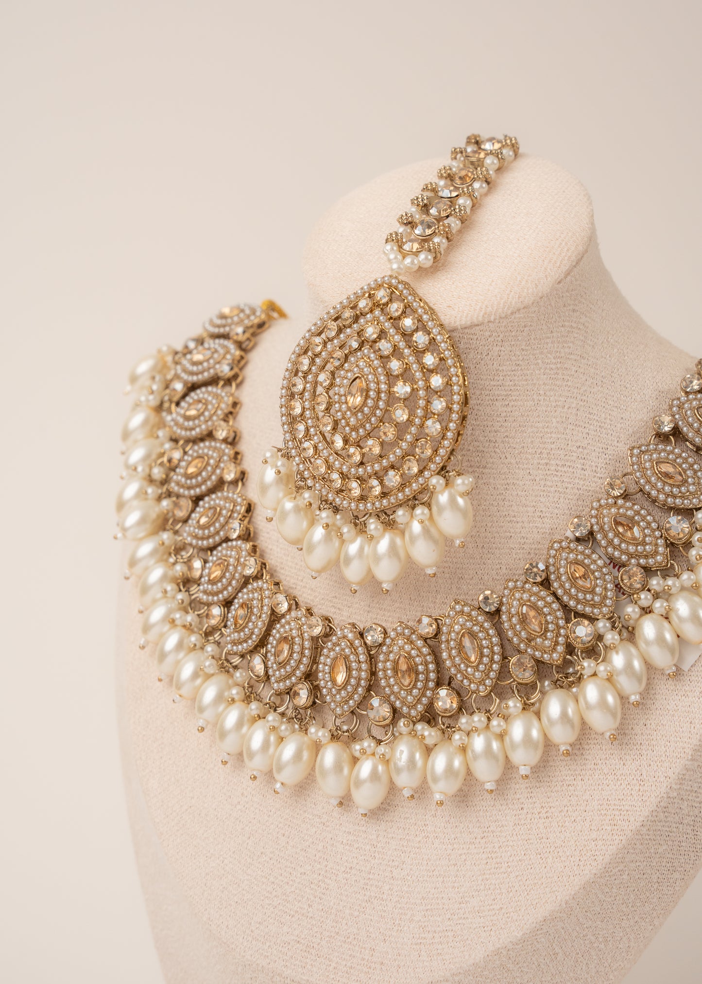 Pearl Heritage Bridal Necklace Set