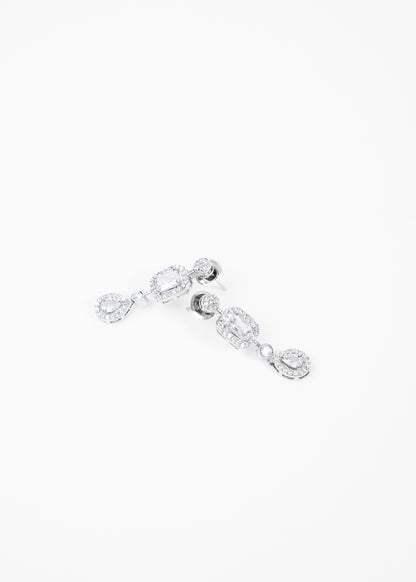 Silver Elegance Crystal AD Necklace Set