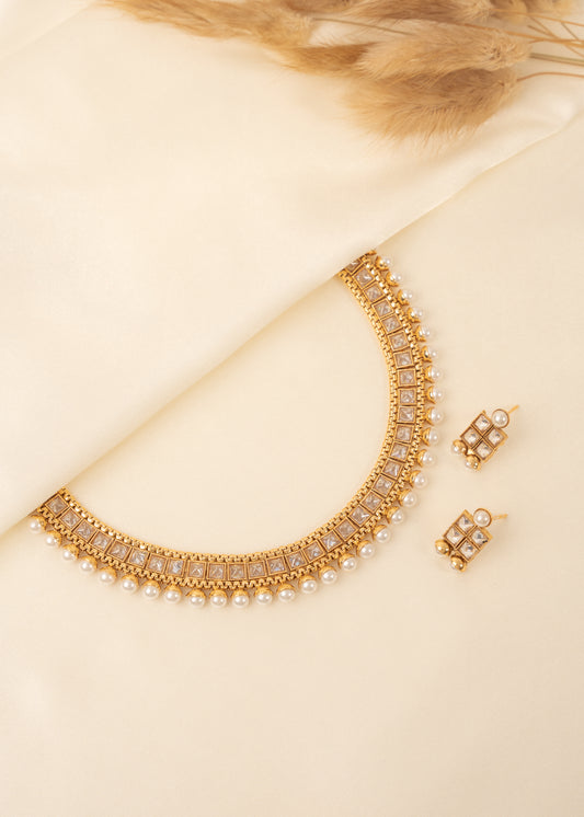 Golden Pearl Grace Necklace Set