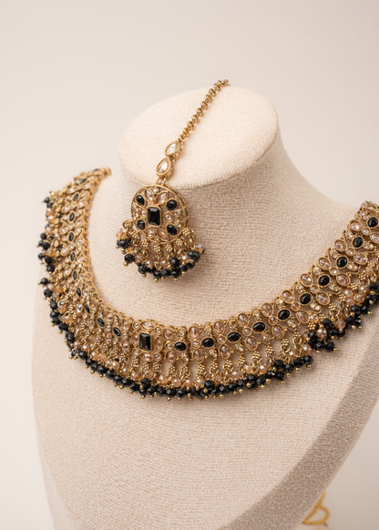 Antique Black Choker Necklace Set