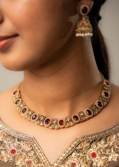 Maroon Glow Necklace Set