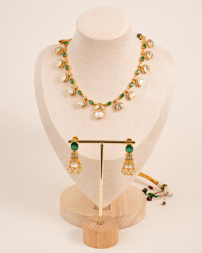 Kundan Necklace Set/ Indian Jewelry Set/ Wedding Necklace Set/ Green Stone Indian Wedding Set