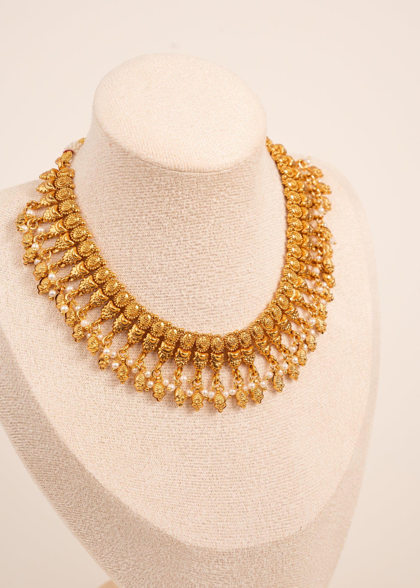 Premium Quality Gold Plated Statement Choker Set/ Indian Gold Plated Jewelry/ Traditional Jewelry/ Real Gold Look Necklace Set
