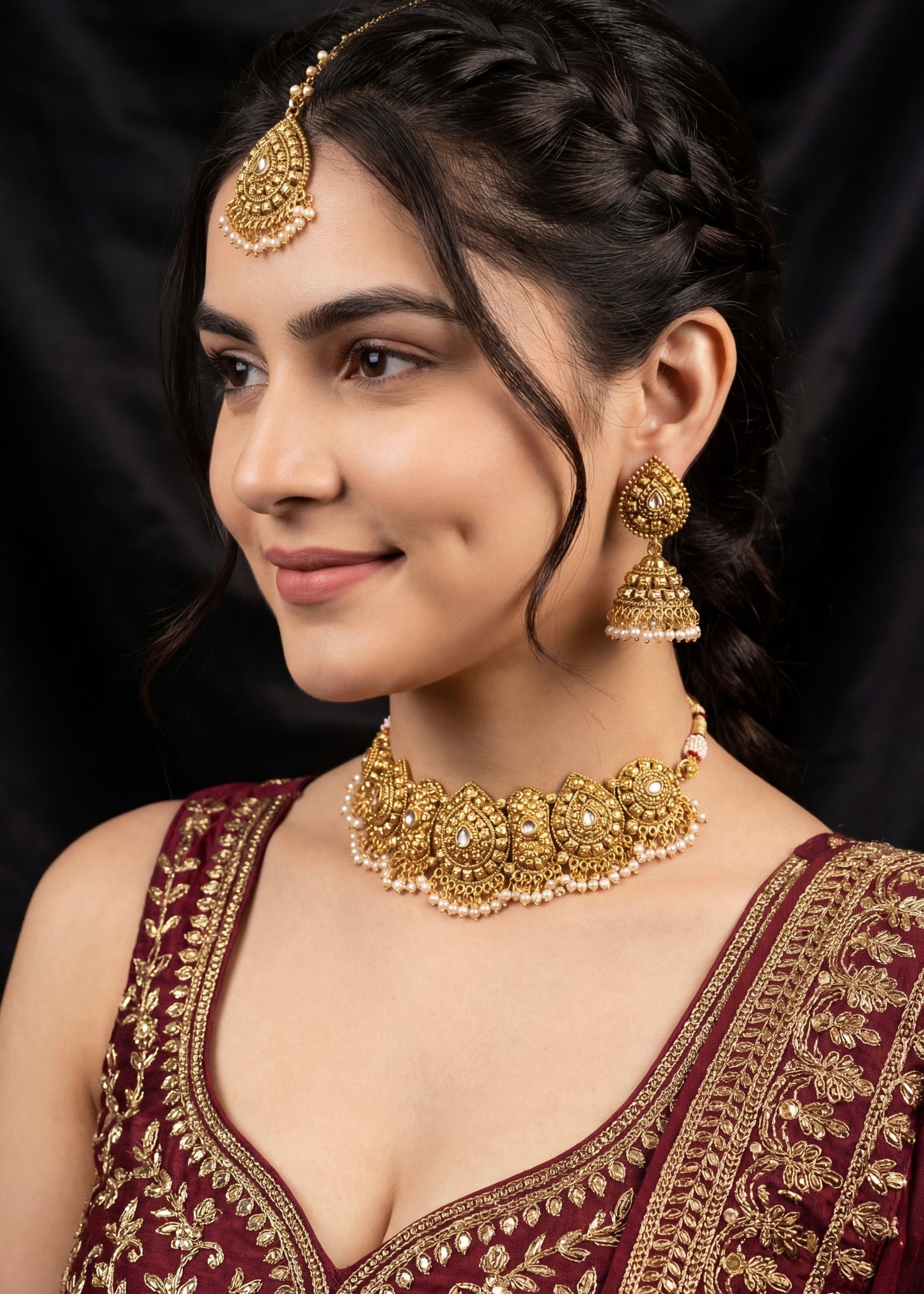 Premium Gold Choker Necklace Set
