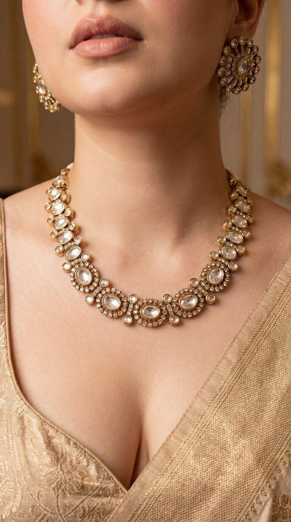 Premium Quality Tyaani Inspired uncut Kundan Polki  Necklace set/ Antique Gold Set/ High Quality Single Line Necklace Set (etsy image id: 7840027434)