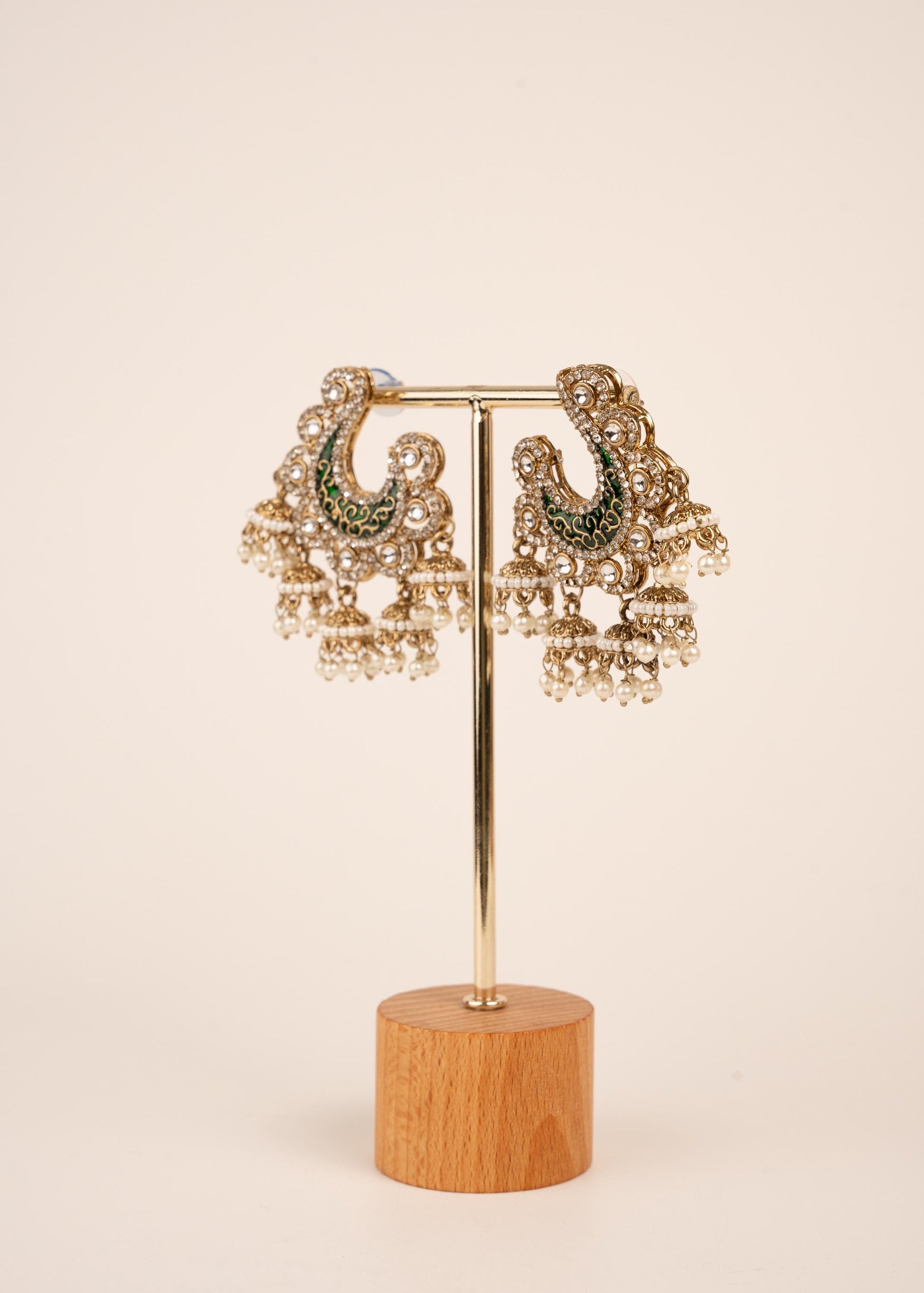 Premium Antique Chandbali Earrings/ Statement Chandbali Earrings/ Chandbali Earrings Set/ Indian Jewelry/ Gift set for her/ Trendy Chandbali (etsy image id: 7865026192)
