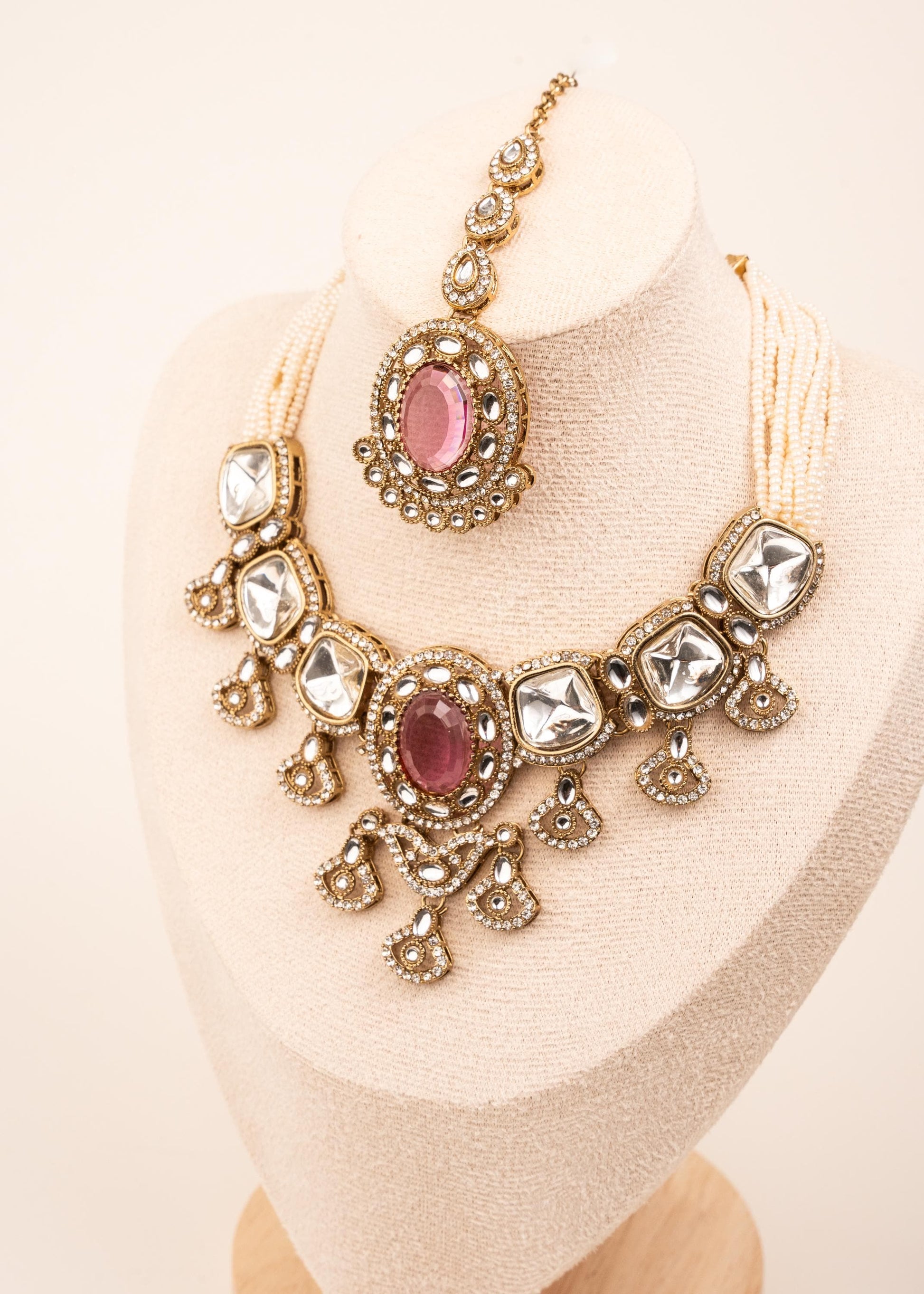 Premium Kundan Necklace Set/ Indian Bridal Jewelry/ Wedding Jewelry/ Traditional Indian Necklace Set/ Kundan statement necklace (etsy image id: 7893114962)