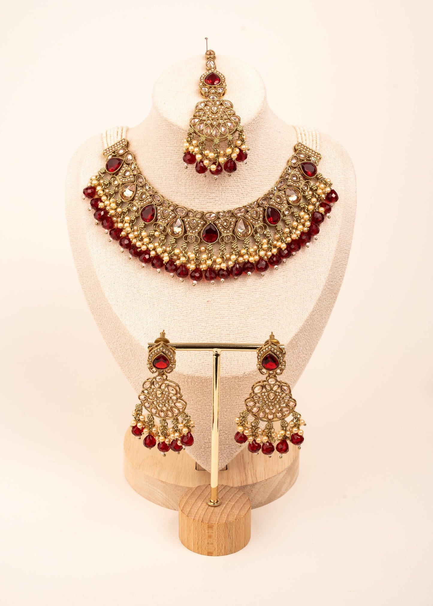 Luxury Antique Kundan Necklace Set/ Indian Bridal Jewellery Set/ Statement Kundan Set/ Bollywood Jewelry/ Bridal Kundan Choker Set/ (etsy image id: 7893146532)