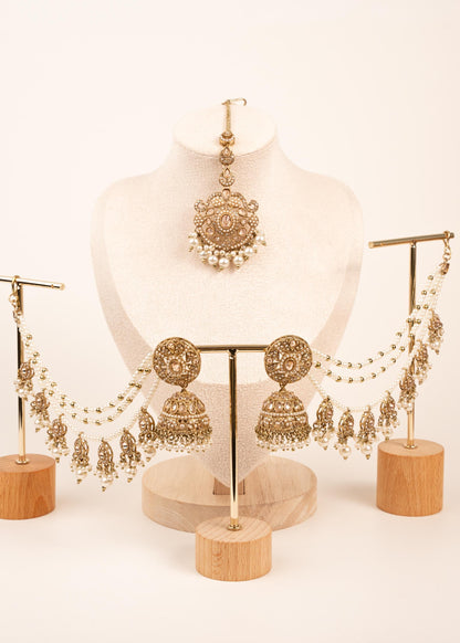 Kundan Ear Chain Earrings with Tikka/ Kundan Bridal Jewelry Set/ Sahara Earrings with Maang Tikka/ Statement Bridal Jewelry/ Bahubali (etsy image id: 7896203432)