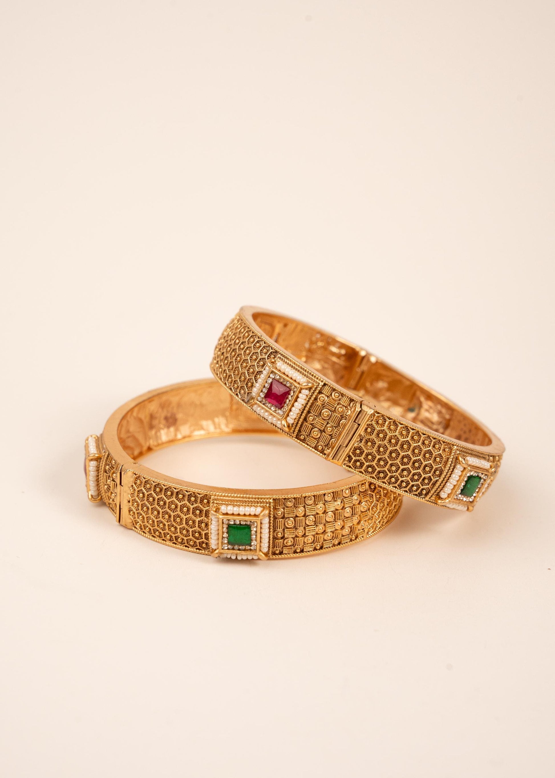 Traditional Indian Gold Bangles Set/ Wedding Bangles for Bride/ Bridal Bangles Set/ Gold Indian Kada/ Indian Jewelry/ imitation gold bangles (etsy image id: 7896373934)