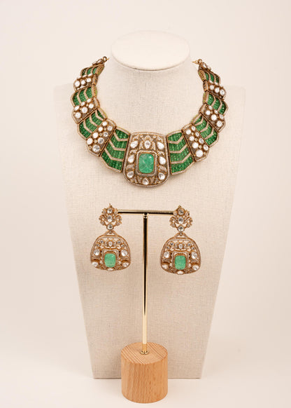 Designer Kundan Necklace Set/ Victorian Style Necklace Set/ Heavy Bridal Necklace/ Luxury Wedding jewellery (etsy image id: 7937236589)