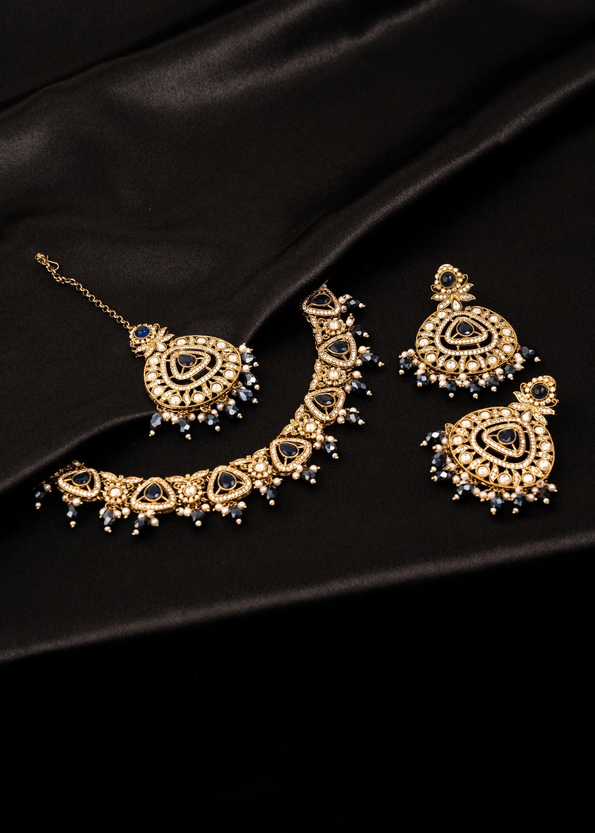 Antique Kundan Polki Necklace Set/ Heritage Jewelry/ Indian Wedding Jewelry/ Pakistani Jewelry/ Statement Bridal Choker Necklace (etsy image id: 7941053879)