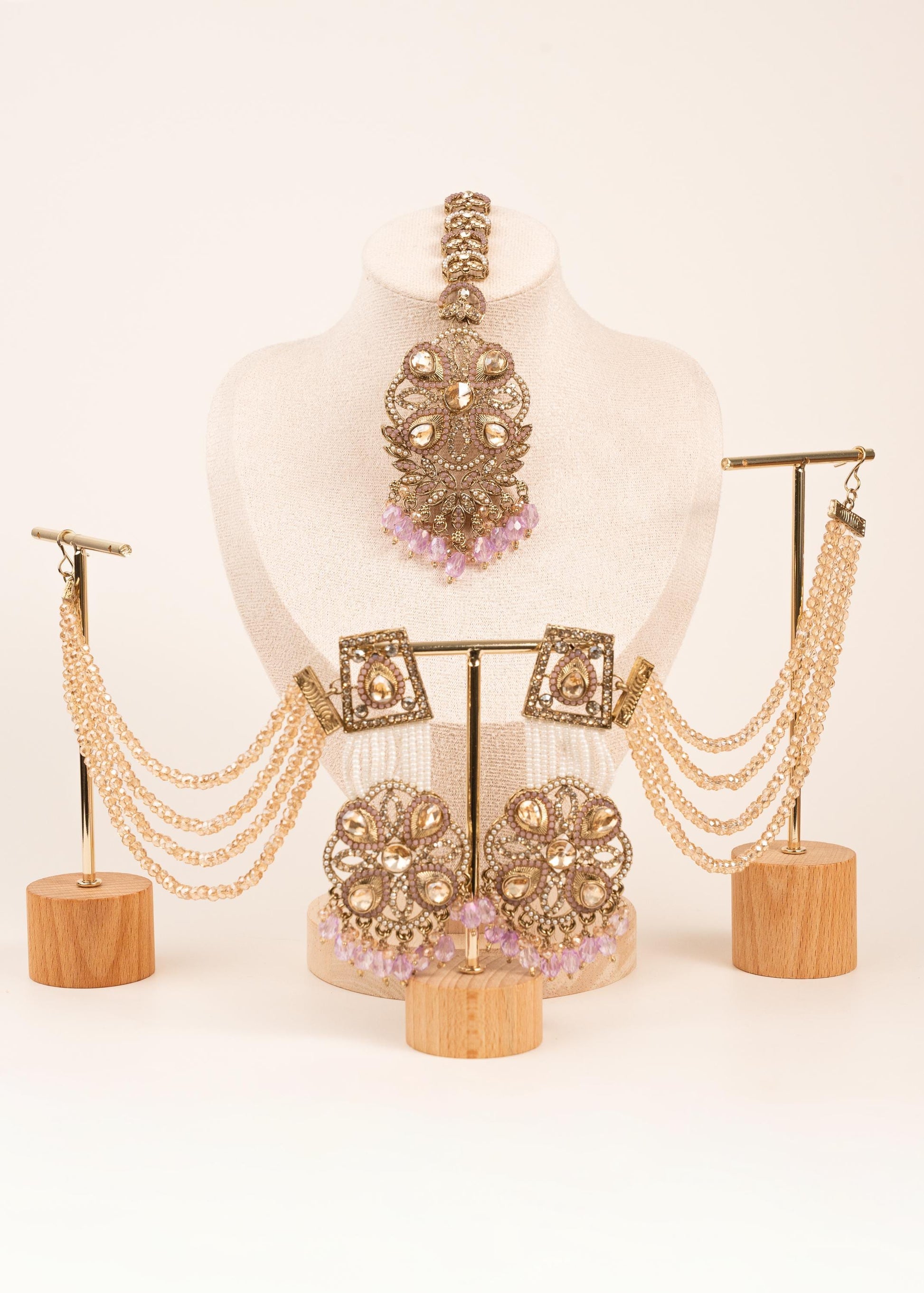 Kundan Sahara Ear Chain Earrings with Tikka/ Statement Earrings/ Indian Wedding Earrings/ Bahubali Earrings/ Ear Cuff Chain Earrings (etsy image id: 7944178447)