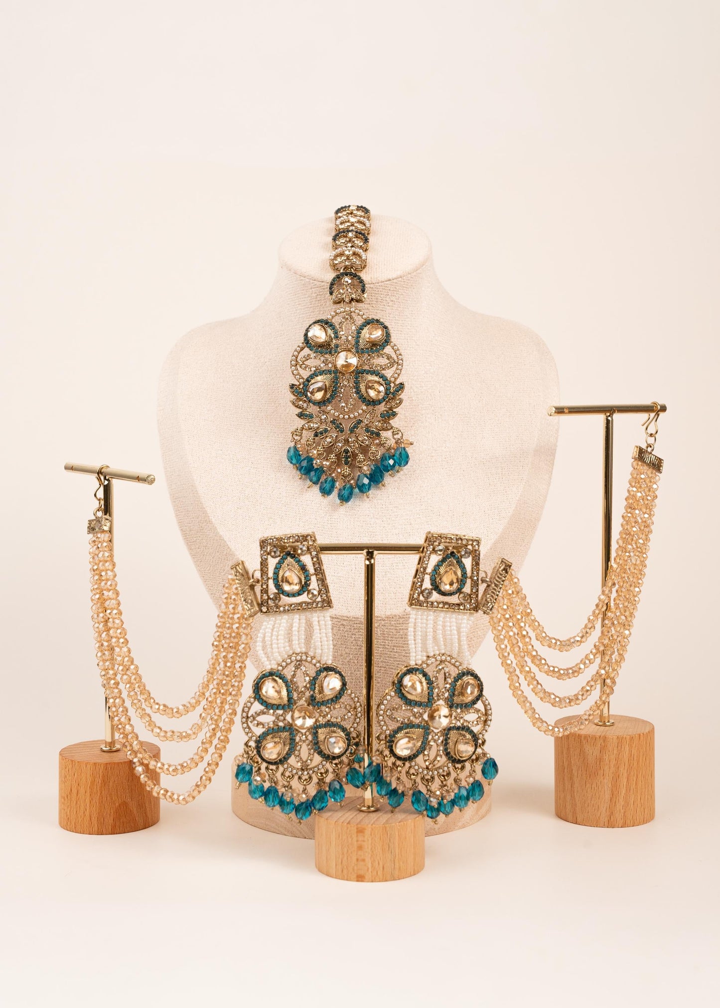 Kundan Sahara Ear Chain Earrings with Tikka/ Statement Earrings/ Indian Wedding Earrings/ Bahubali Earrings/ Ear Cuff Chain Earrings (etsy image id: 7944180291)
