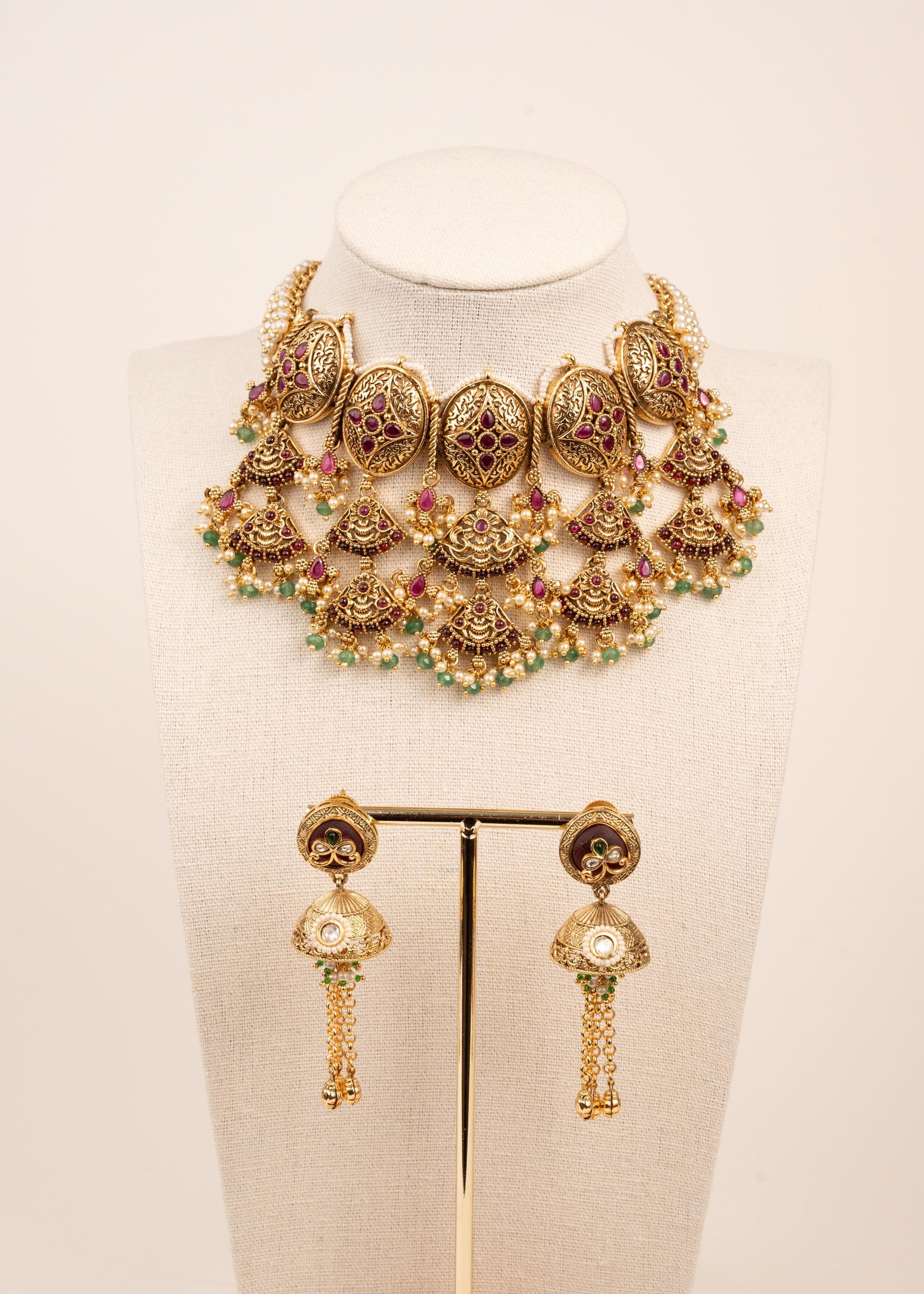 Antique Kundan Polki Choker Necklace Set/ Temple Jewelry/ Kundan Jewelry/ Traditional Jewelry/ Gold Plated Bridal Choker Necklace Set (etsy image id: 7944586553)