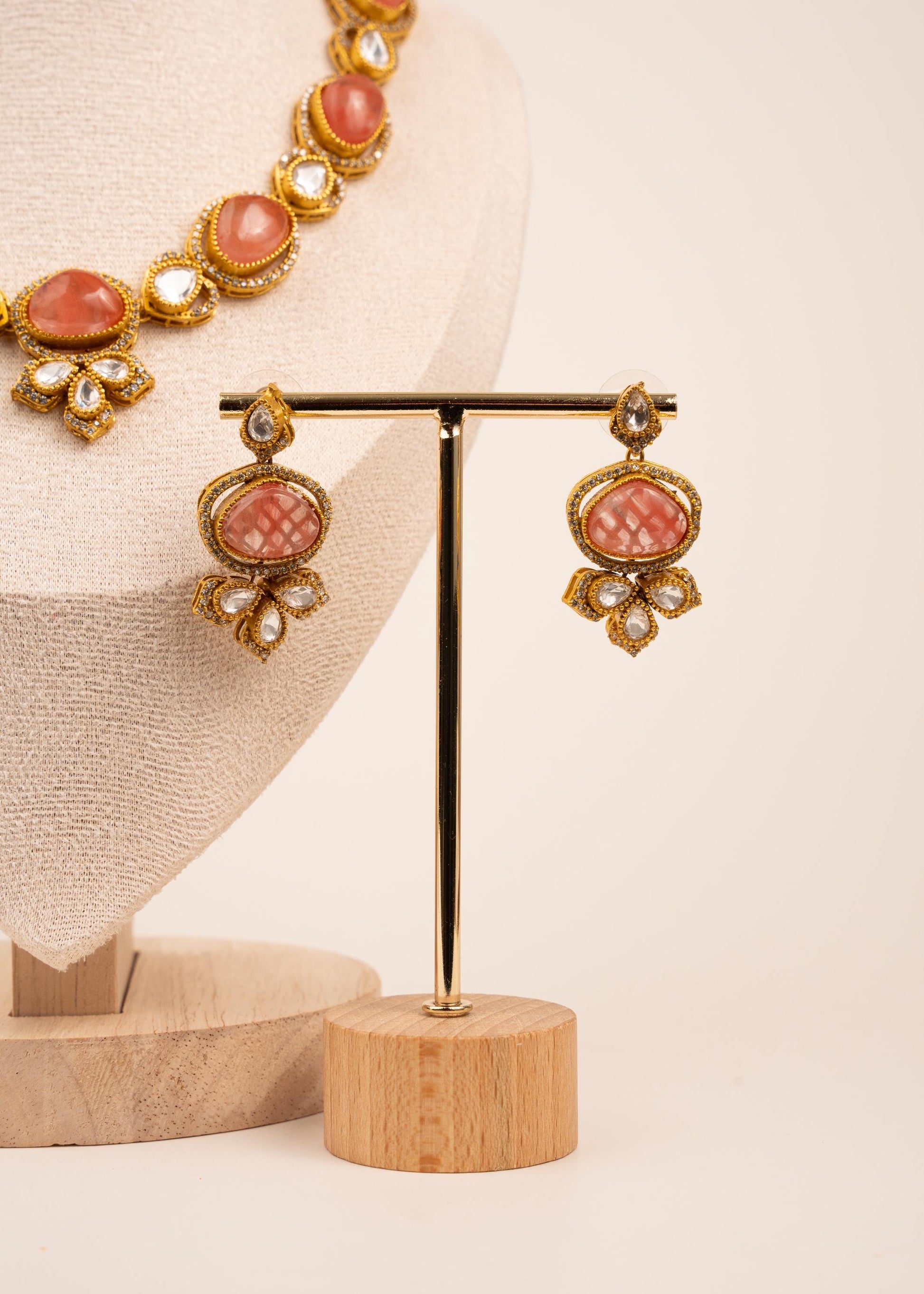 Sabyasachi Style Moissanite Kundan Necklace/ Bridal Statement Jewelry/ Indian Jewelry/ Bollywood Jewellery/ Kundan Statement Necklace Set (etsy image id: 7944650939)