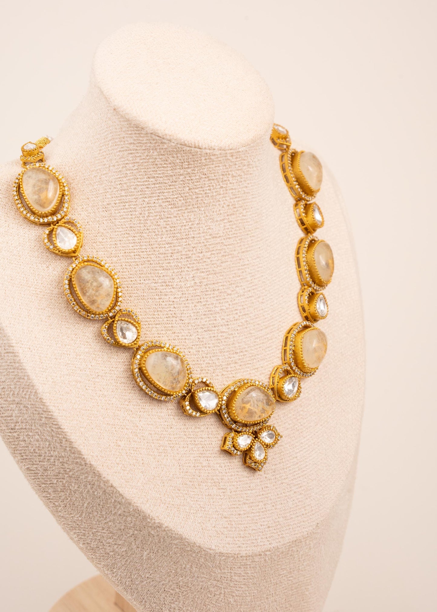 Sabyasachi Style Moissanite Kundan Necklace/ Bridal Statement Jewelry/ Indian Jewelry/ Bollywood Jewellery/ Kundan Statement Necklace Set (etsy image id: 7944651157)