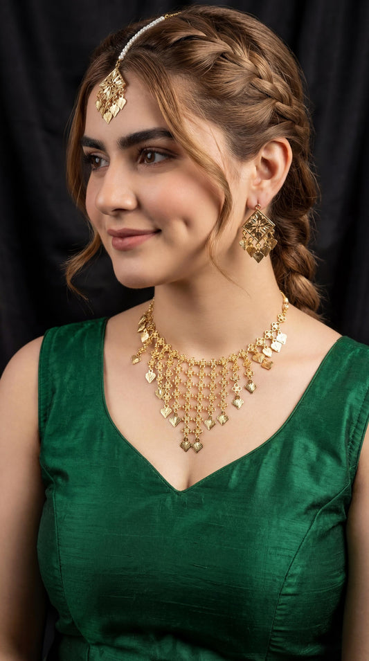 Gold Pipple Patti Necklace Set/ lightweight Necklace /Indian Jadau Jewelry/Traditional Pipple Patti Set/ Antique Gold Jewellery (etsy image id: 7947939155)