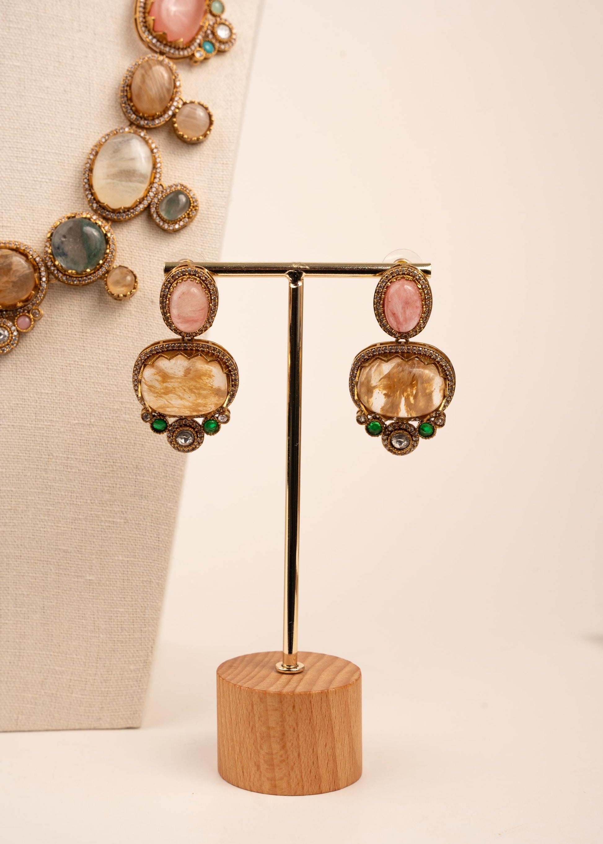Sabyasachi Inspired Multicolor Kundan Necklace Set with Earrings/ Antique Gold Polki Statement Bridal Jewelry/ Indian Pakistani Wedding Set (etsy image id: 7962350592)