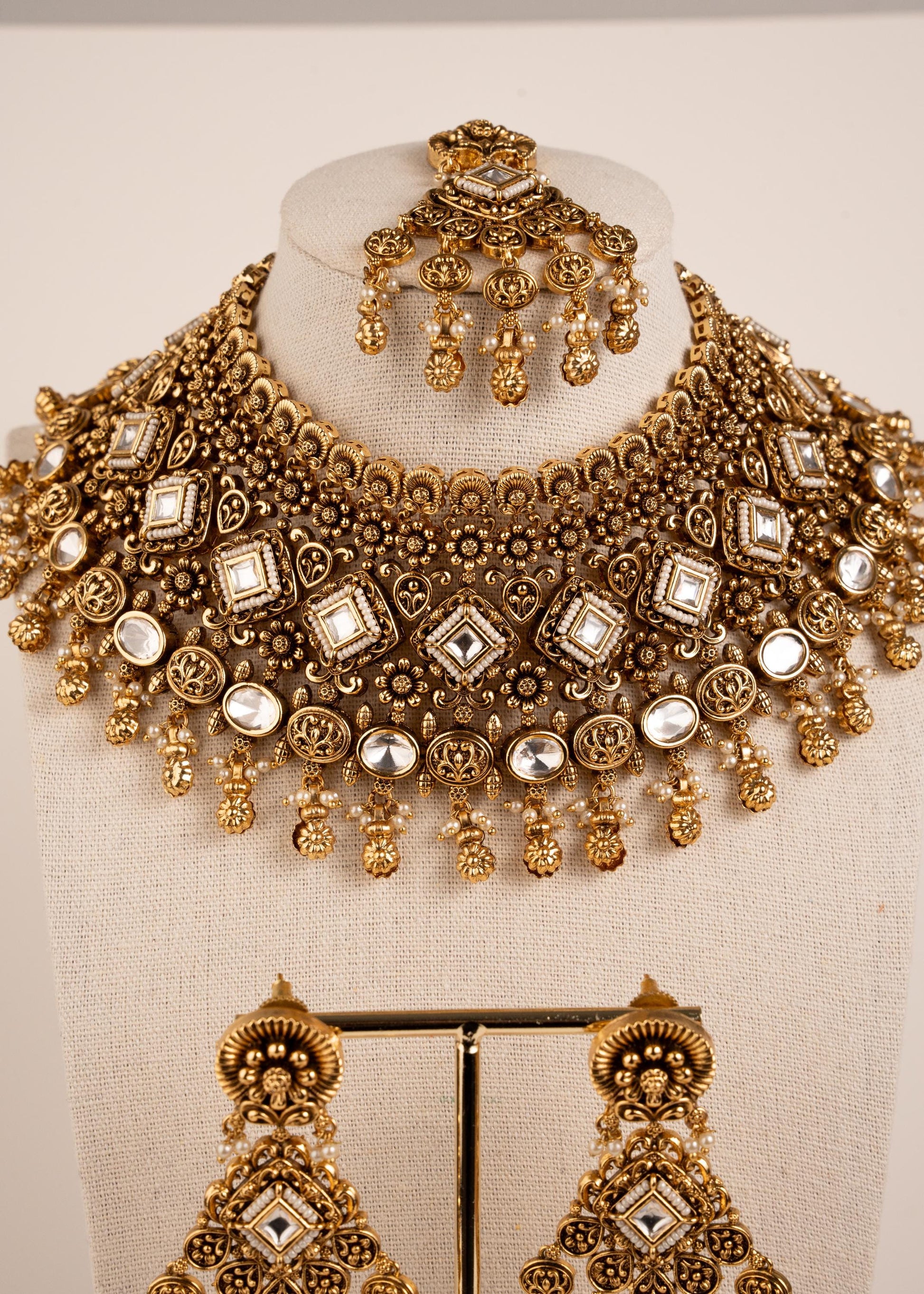 Luxury Antique Gold Choker Set/ Designer Choker Necklace Set/ Indian Bridal Jewelry Set/ Traditional Jewelry/ Reception/ Wedding/ Vintage (etsy image id: 7974536496)