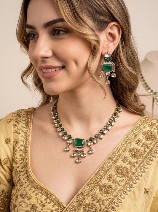 Statement Kundan Polki Necklace Set/ Emerald Green Polki Necklace/ Bridal Choker Necklace/ Pakistani Jewelry/ Reception Wear/ Party Wear (etsy image id: 7988170554)