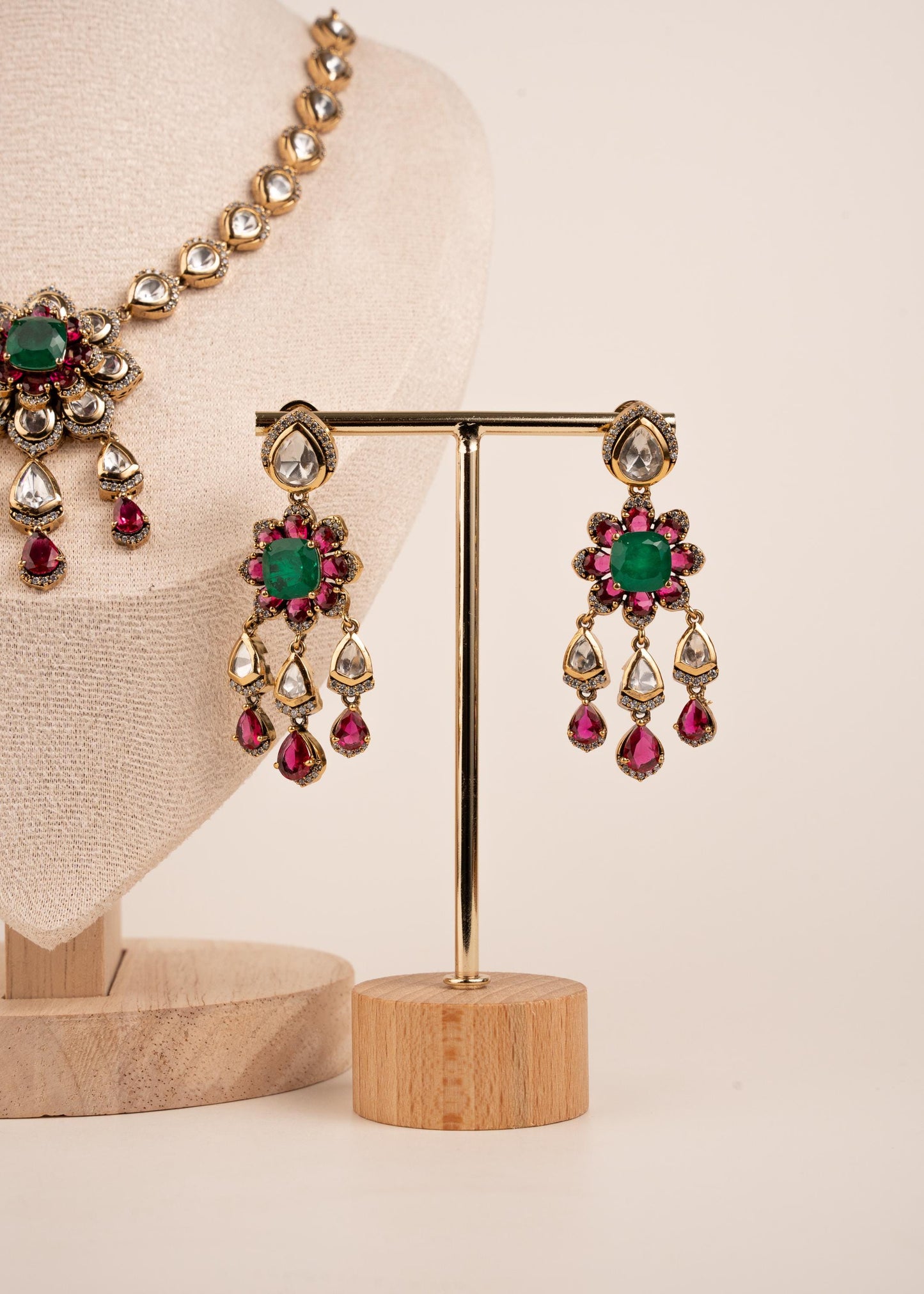 Indian Kundan Jewelry Set/ Bollywood Jewelry/ Designer Kundan Necklace Set/ Emerald Green Ruby Floral Pendant/ Pakistani Indian Jewelry (etsy image id: 8022192477)