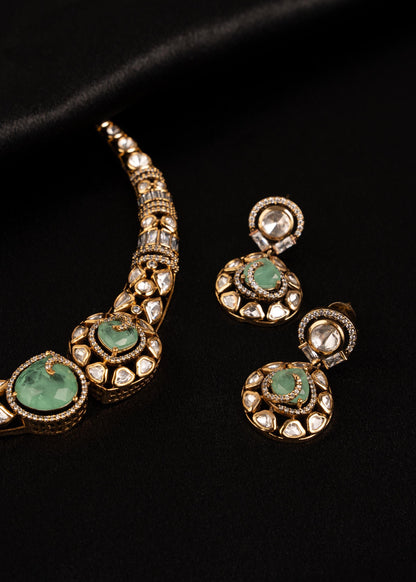 Designer Moissanite Hasli Necklace Set/ Gold Plated Hasli Necklace/ Traditional Hasli Choker/ Antique Gold Hasli Necklace/ Emerald/ Kundan (etsy image id: 8022287865)