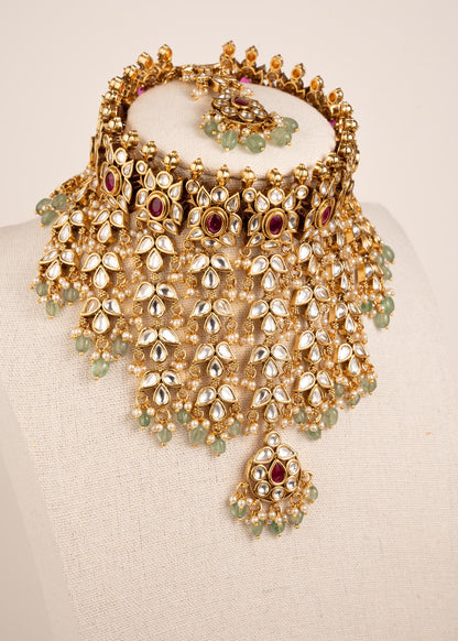 Royal Polki Kundan waterfall Choker Set/ Antique Gold Bridal Necklace Set with Green Beads/ Indian Wedding Jewelry/ Heavy Bridal Necklace