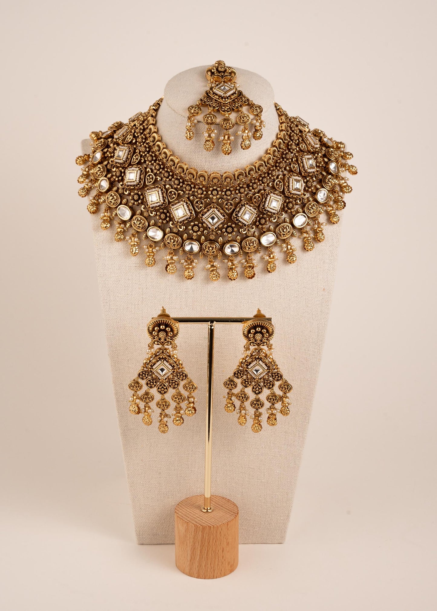 Luxury Antique Gold Choker Set/ Designer Choker Necklace Set/ Indian Bridal Jewelry Set/ Traditional Jewelry/ Reception/ Wedding/ Vintage (etsy image id: 8022486711)