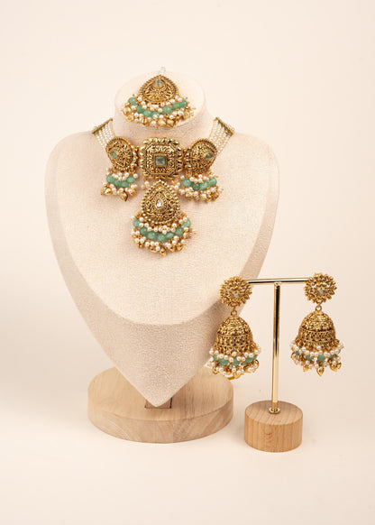 Viral Gold Plated Necklace Set with Maang Tikka/ Indian Jewelry/ Traditional Choker Necklace Set/ Pakistani Jewelry/ Statement Necklace
