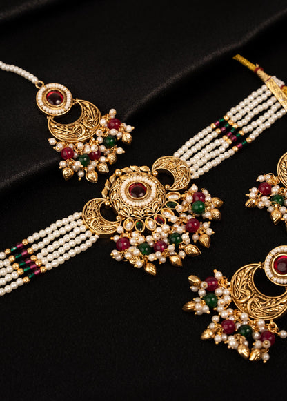 Antique Gold Choker Necklace Set with Tikka/ Indian Jewelry/ Traditional Jewelry/  Gold Plated Jewelry/ Bridal Jewelry/ Multi/ Reception