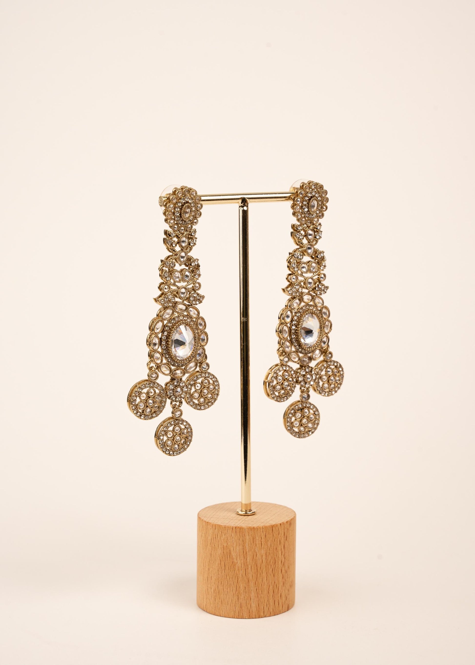 Royal Kundan Chandelier Earrings/ Maharani Style Chandelier Earrings/ Statement Earrings/ Oversized Wedding Earrings/ Traditional Earrings