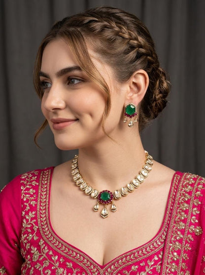 Premium Kundan Polki Necklace Choker Set/ Minimal Choker Necklace/ Indian Pakistani Jewelry/ Lightweight Wedding Jewelry/Green stone Pendant (etsy image id: 8036115923)
