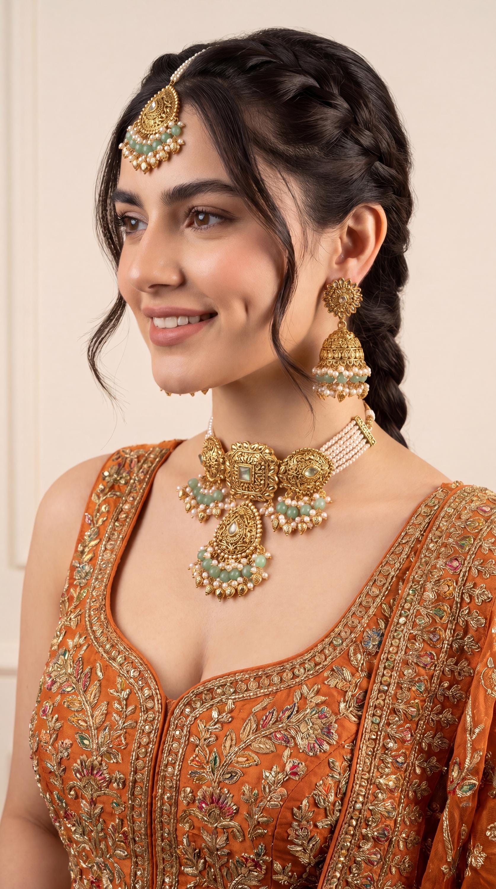 Viral Gold Plated Necklace Set with Maang Tikka/ Indian Jewelry/ Traditional Choker Necklace Set/ Pakistani Jewelry/ Statement Necklace