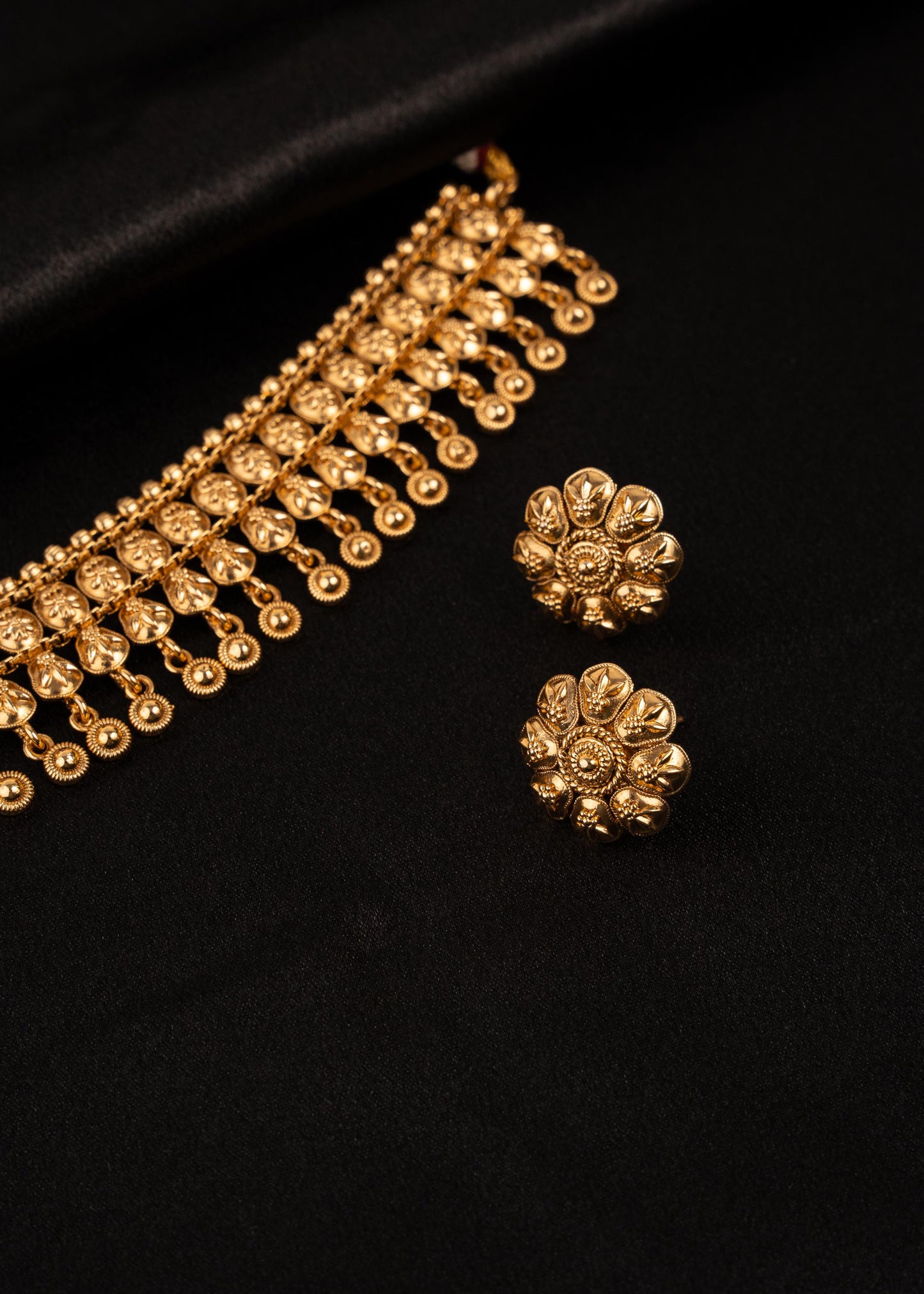 Premium Gold Plated Choker Necklace Set/ Traditional Indian Jewelry/ Wedding Necklace/ Temple Style Choker Set/ South Indian Choker Set