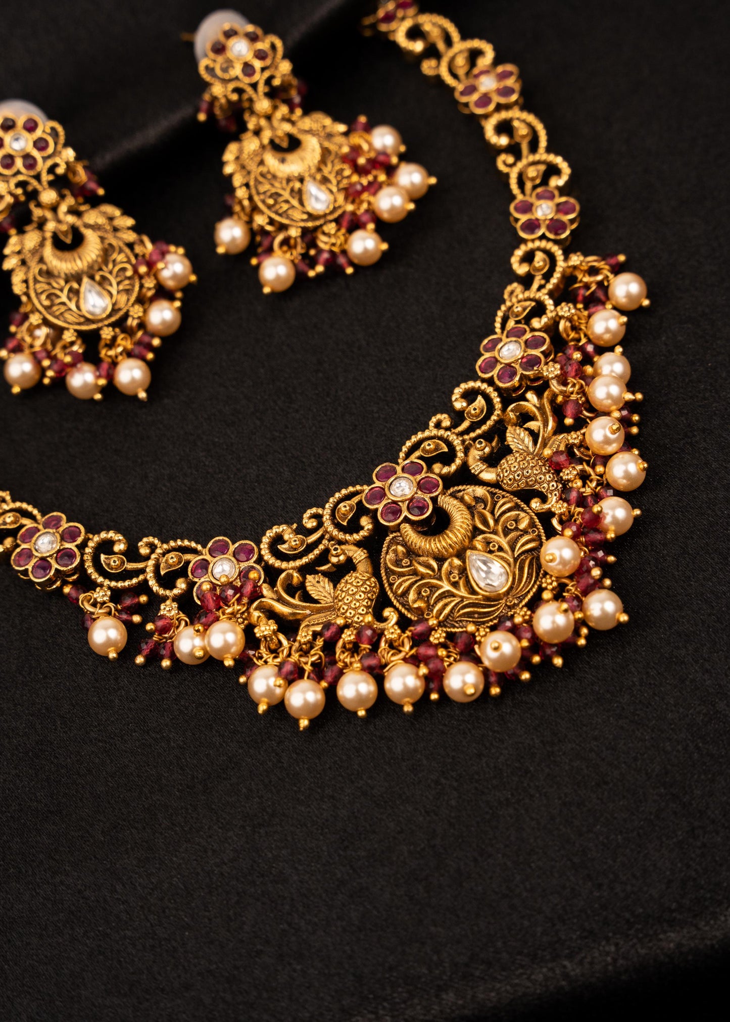 Traditional Antique Gold Choker Necklace Set/ Indian Jewelry/ Gold Plated Pearl Necklace Set/ Ethnic Wedding Jewelry/ Temple Jewelry/ Ruby