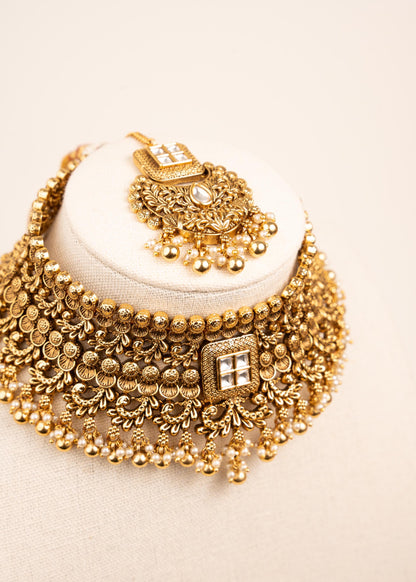 Highly Detailed Gold Plated Kundan Neckalce Set/ Indian Jewelry/ Bridal Choker Set/ Ethnic Wedding Jewelry/ Statement Necklace Set