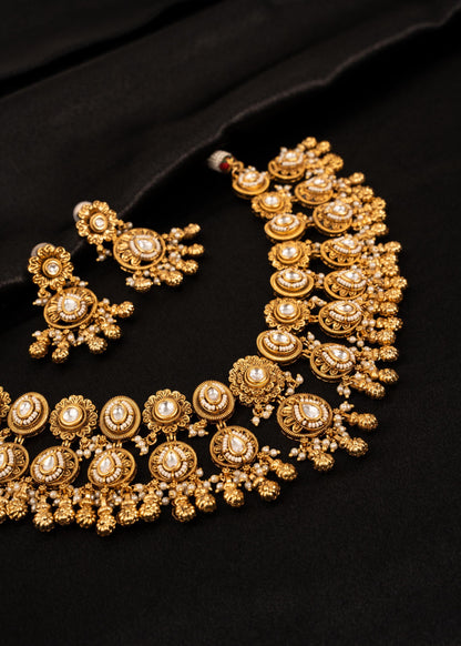 Premium Kundan Bridal Choker Necklace Set/ Green Bead Choker/ Indian Wedding Jewelry/ Gold Plated Kundan Choker/ Pakistani Jewelry
