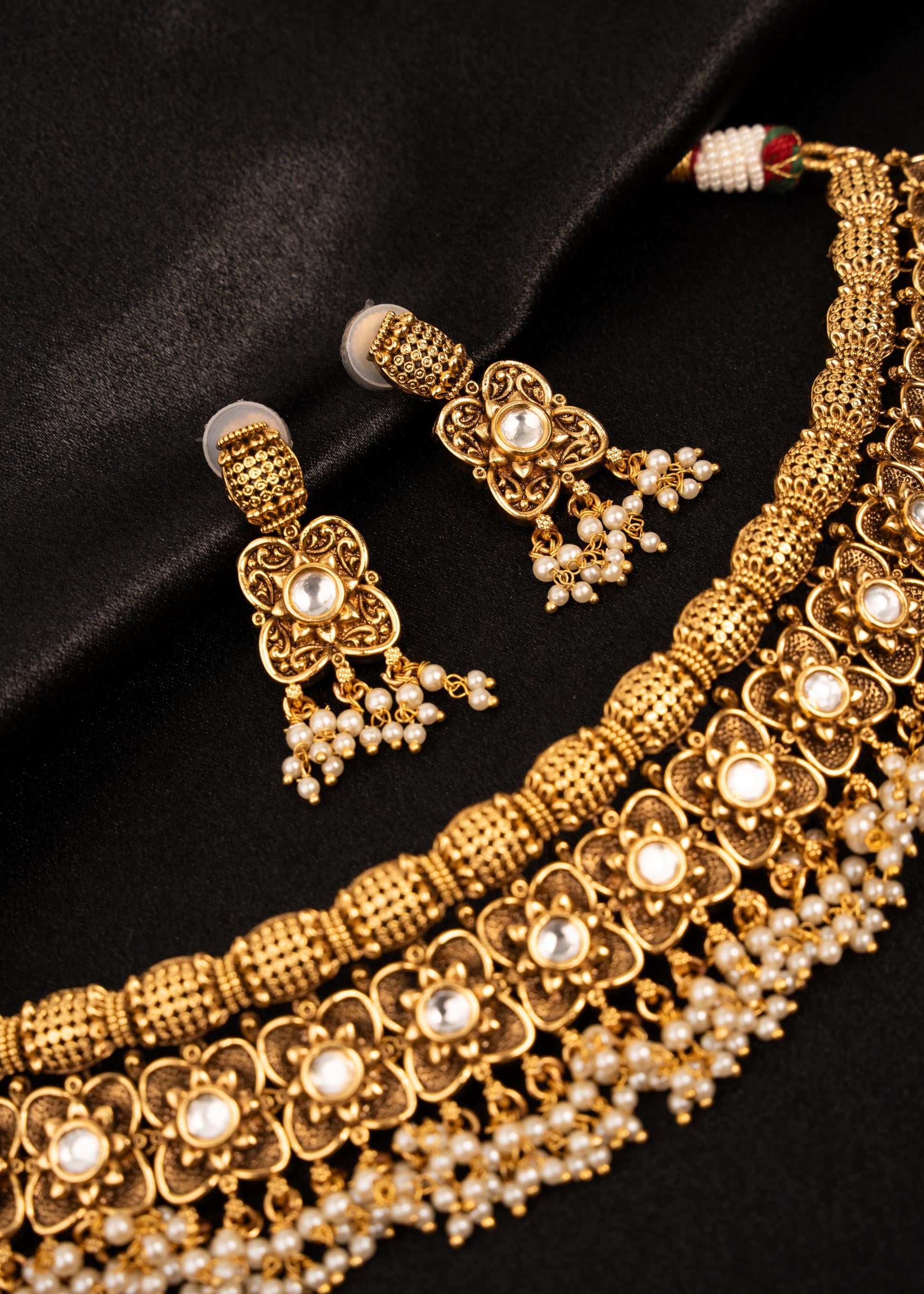Traditional Indian Bridal Necklace Set/ Gold Plated Choker Necklace Set/ Antique Indian Wedding Jewelry Set/ South Indian Temple Choker Set