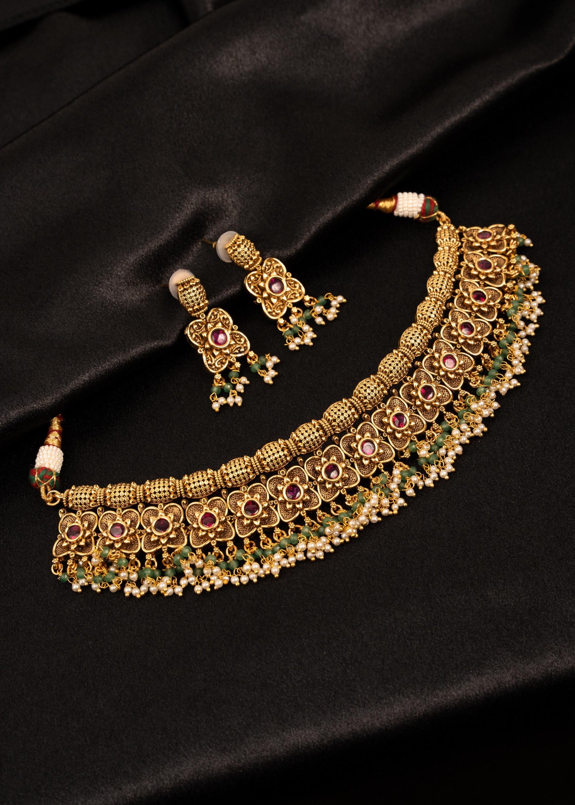 Traditional Indian Bridal Necklace Set/ Gold Plated Choker Necklace Set/ Antique Indian Wedding Jewelry Set/ South Indian Temple Choker Set