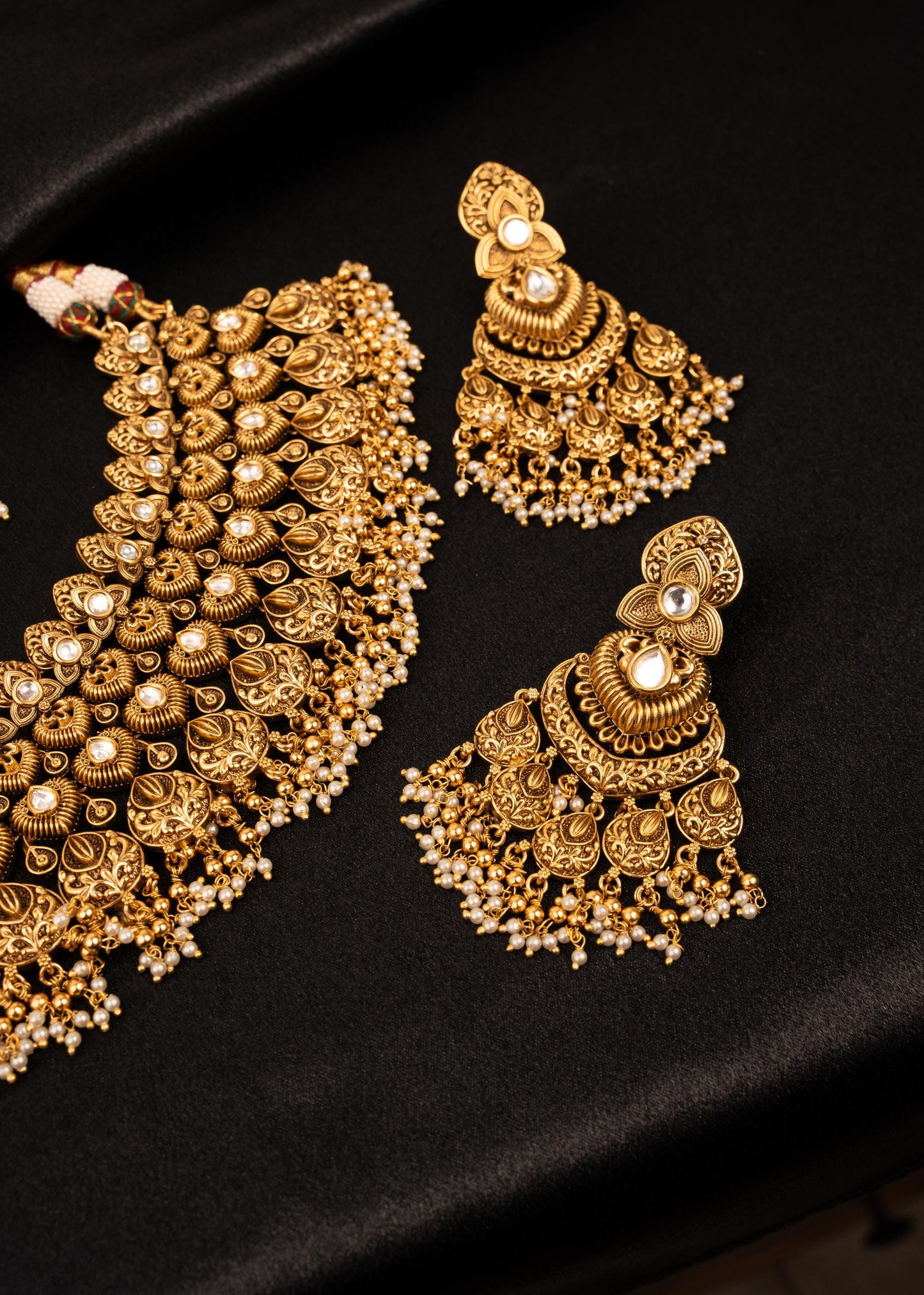Premium Gold Plated  Kundan Bridal Choker Necklace Set/ Traditional Jewelry/ Indian Jewelry/ Wedding Necklace/ Antique Jewelry/ Maang Tikka
