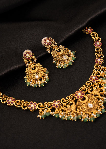 Traditional Antique Gold Choker Necklace Set/ Indian Jewelry/ Gold Plated Pearl Necklace Set/ Ethnic Wedding Jewelry/ Temple Jewelry/ Ruby