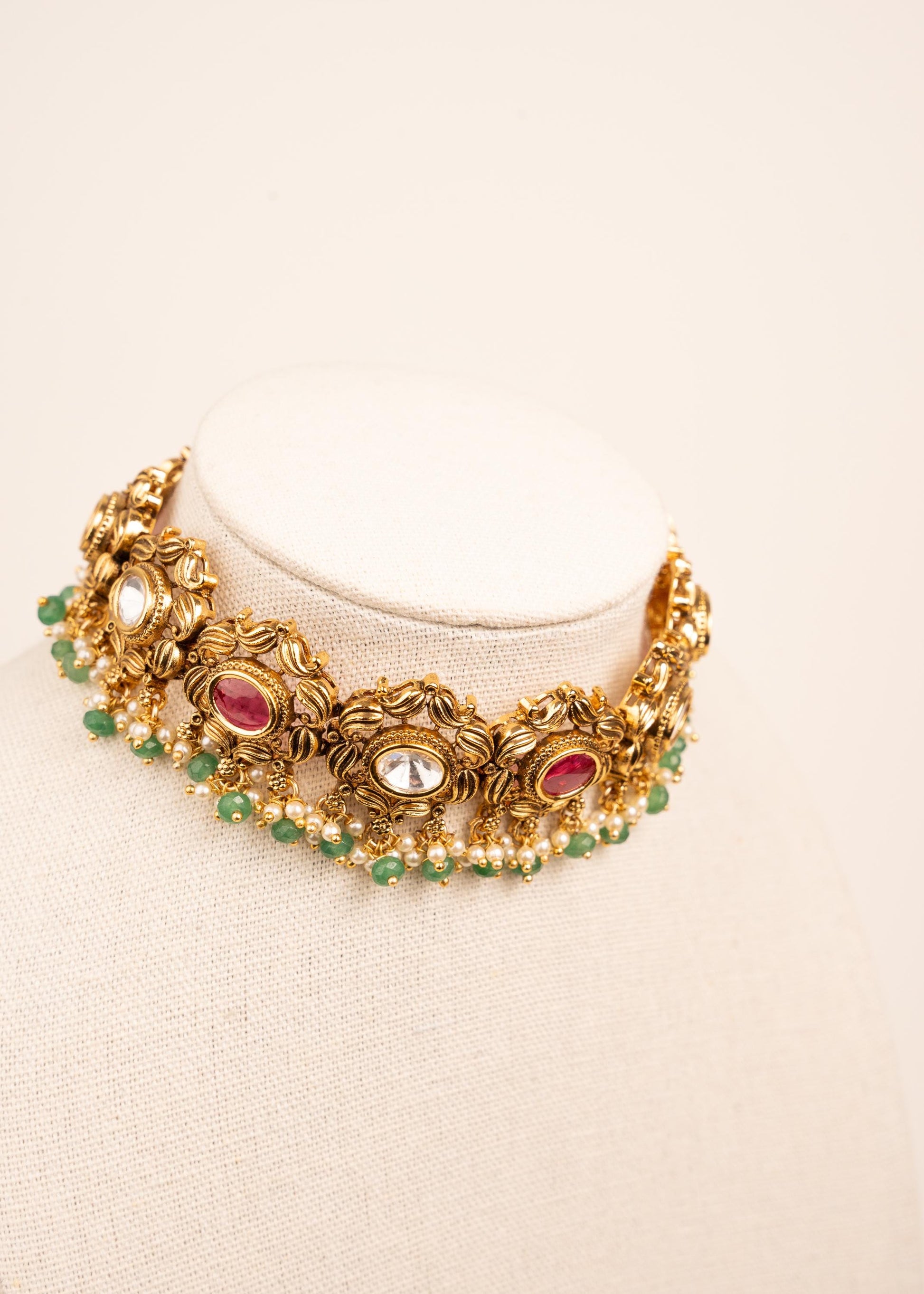 High Quality Antique Gold  Plated Kundan Choker Necklace Set/ Indian Jewelry/  Traditional jewelry/ Statement Necklace/ Green Bead Jewelry
