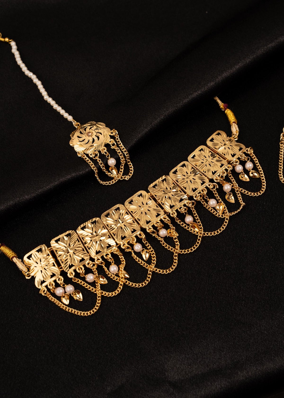 Traditional Pippal Patti Necklace Set/ Gold Tone Leave Necklace/ Indian Bridal Necklace/ Punjabi Gold Jewelry/ Desi Statement Necklace