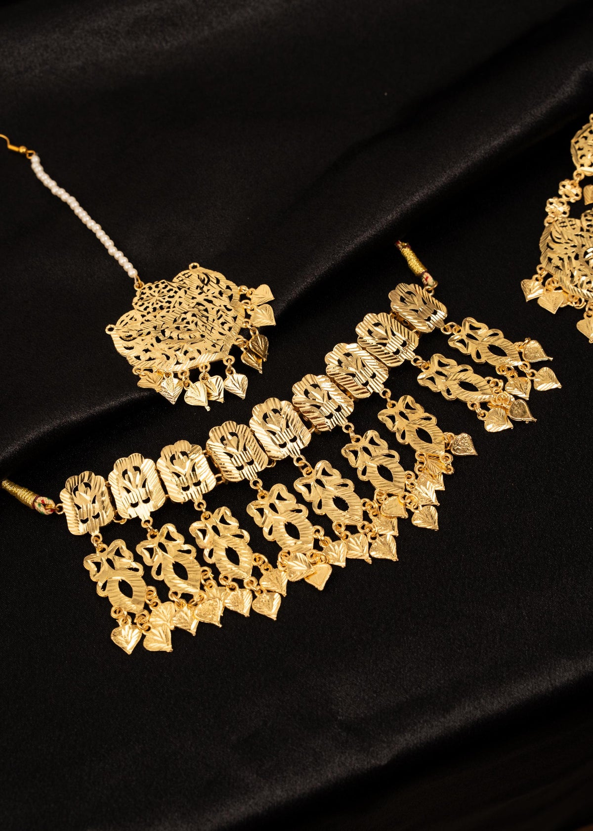 Traditional Pippal Patti Necklace Set/ Gold Tone Leave Necklace/ Indian Bridal Necklace/ Punjabi Gold Jewelry/ Desi Statement Necklace