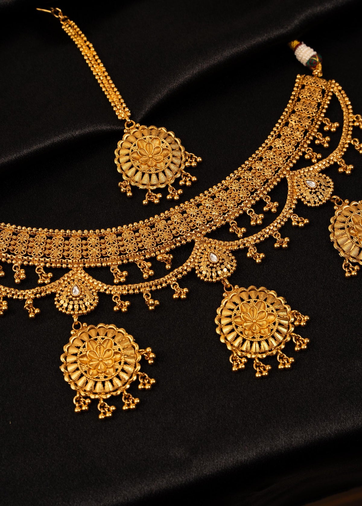Viral Gold Plated Choker Necklace Set with Tikka/ Traditional Jewelry/ Indian Jewelry/ Statement Necklace/ Wedding Jewelry/ Festive Wear